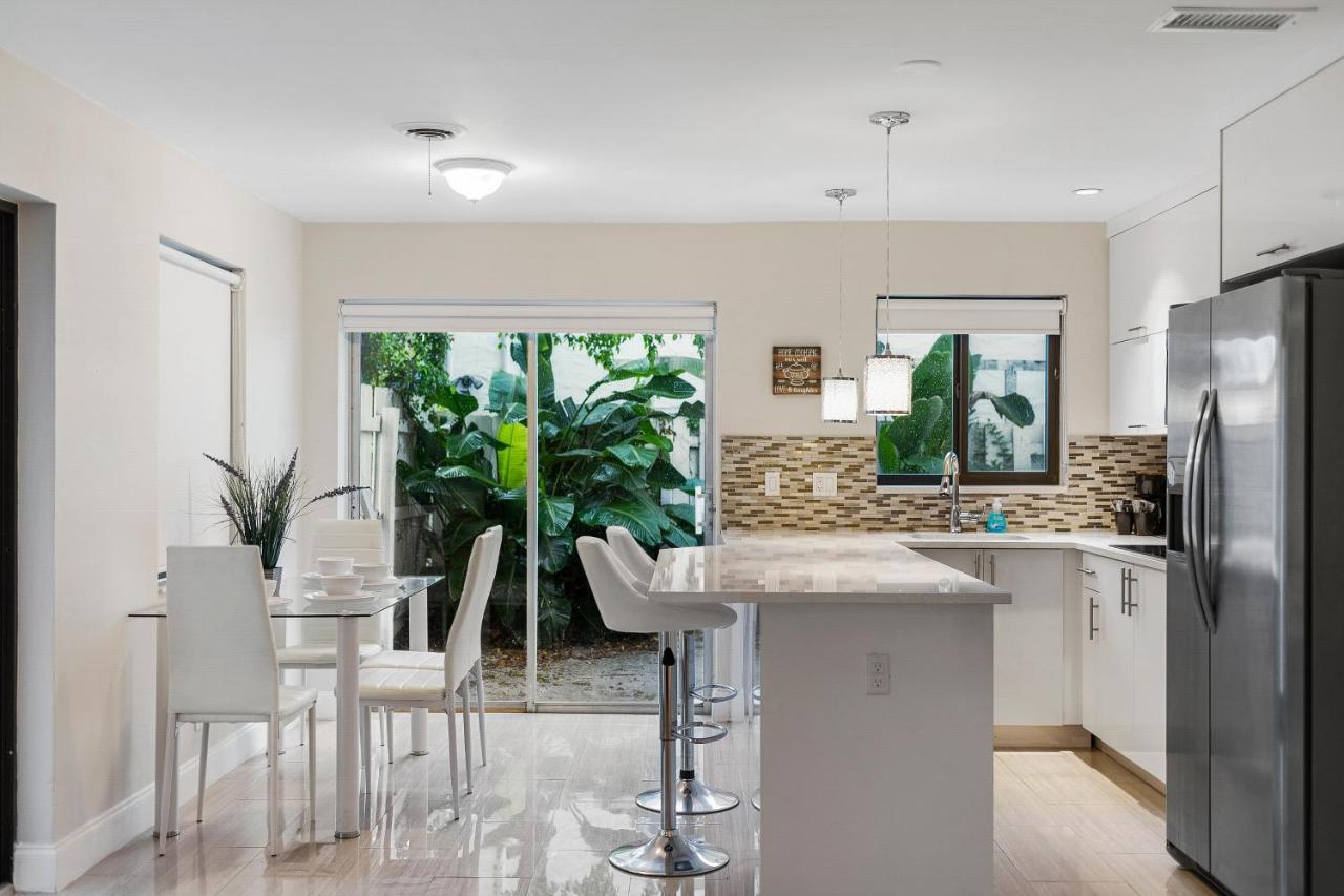 Alani Bay Condos Fort Lauderdale Exterior photo
