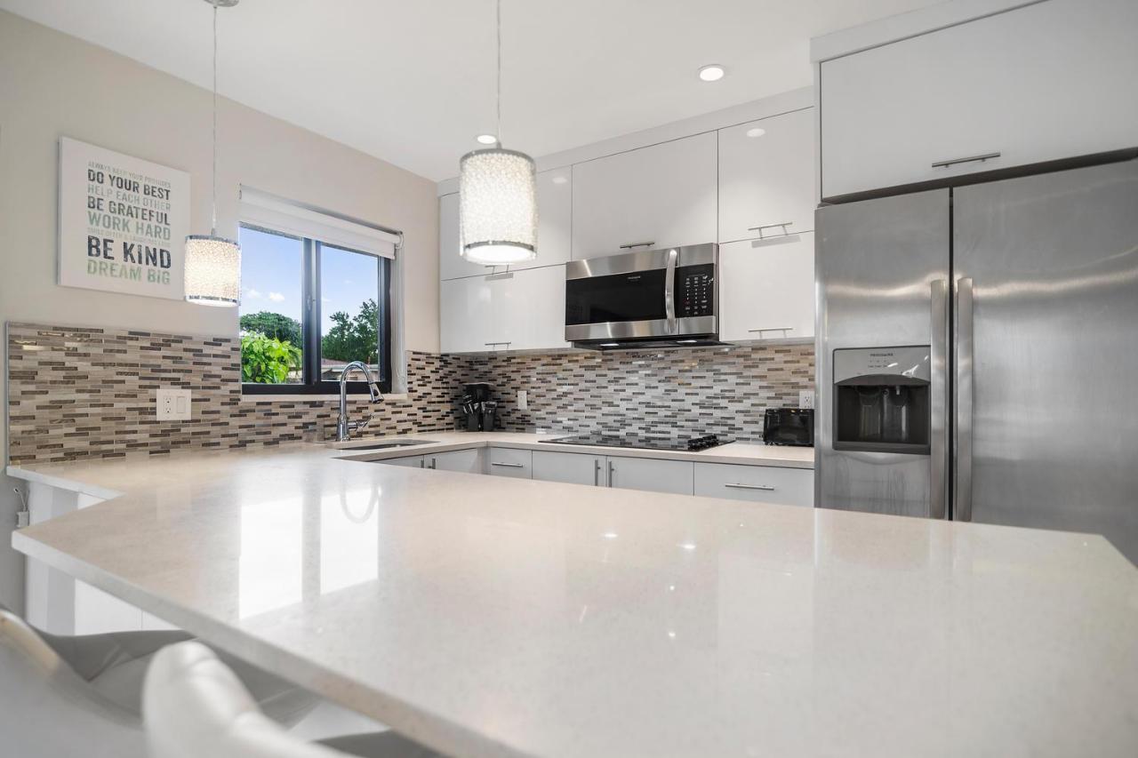 Alani Bay Condos Fort Lauderdale Exterior photo